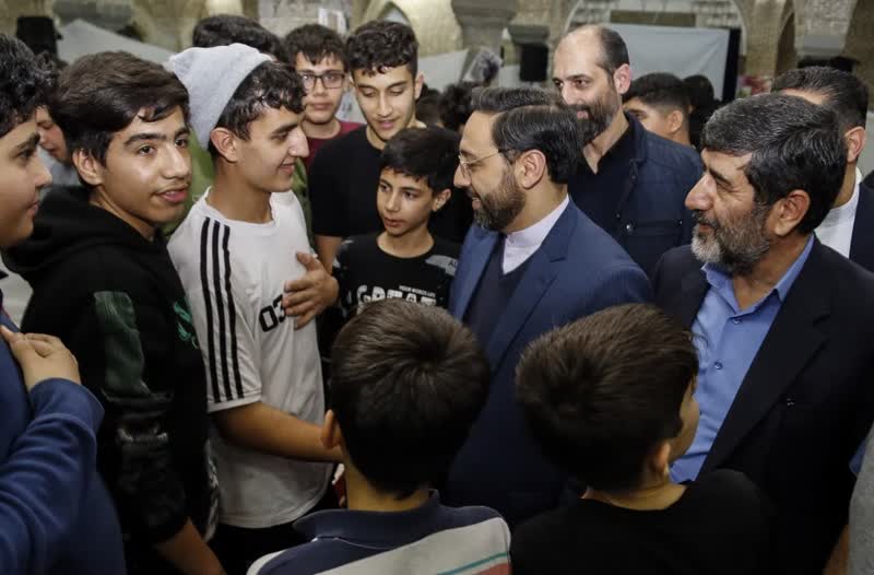 حضور استاندار آذربايجانشرقي در جمع نوجوانان عضو کانونهاي فرهنگي هنري مساجد و معتکف تبريز